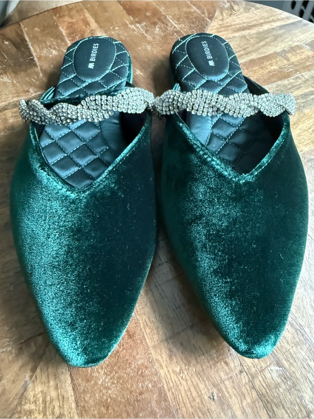Birdies Rhinestone Embellished Green Velvet Pointy Toe Mules 7.5. NIB - Picture 9 of 11